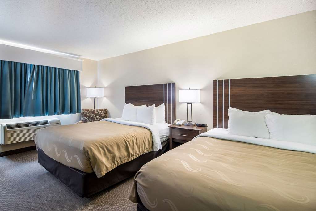 Quality Inn & Suites Pueblo West - photo 13
