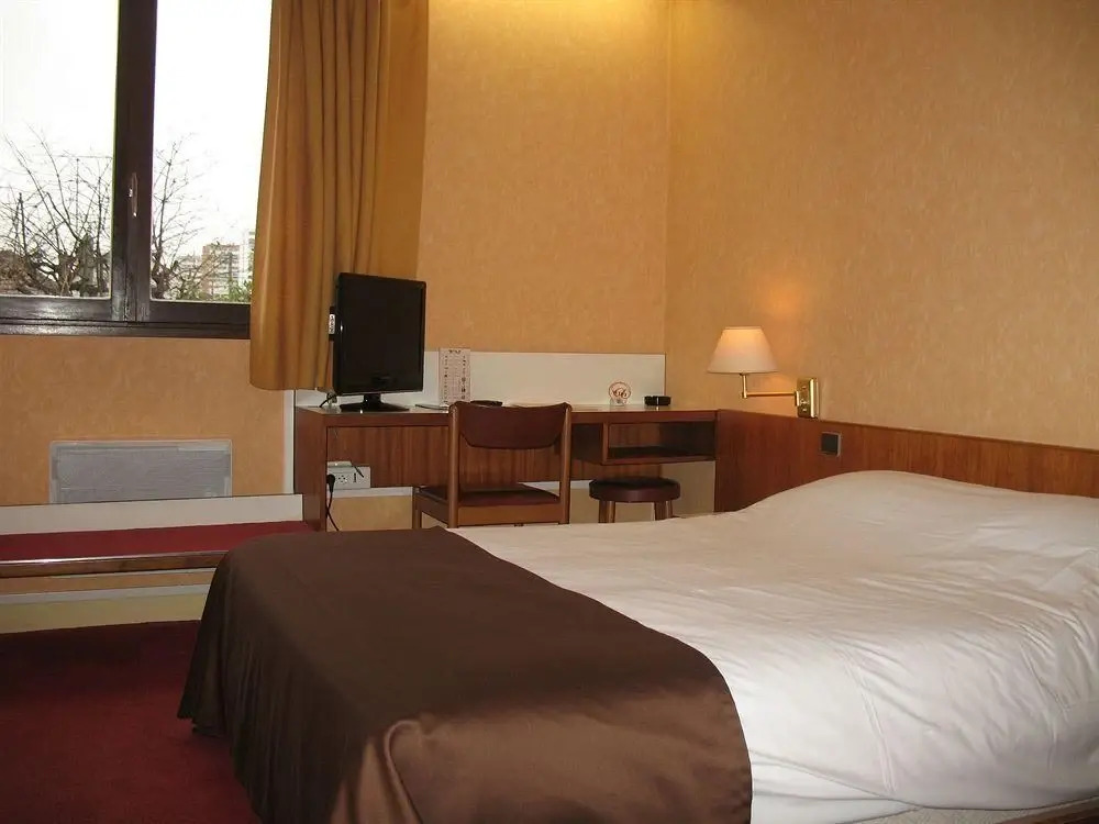 Relais De Massy — Massy