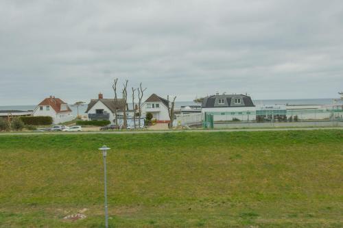 Haus am Deich Wohnung 9 — 4-Star Luxury Hotel in Dahme, Germany