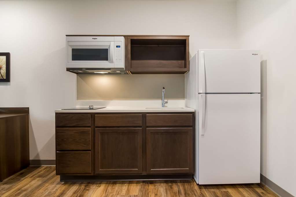 WoodSpring Suites Jacksonville South - photo 22