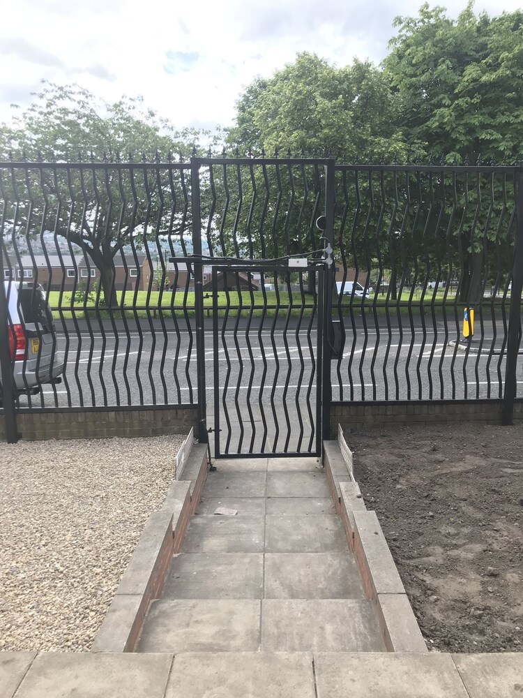 OYO Summerhill House Hotel in Newcastle Upon Tyne, United Kingdom