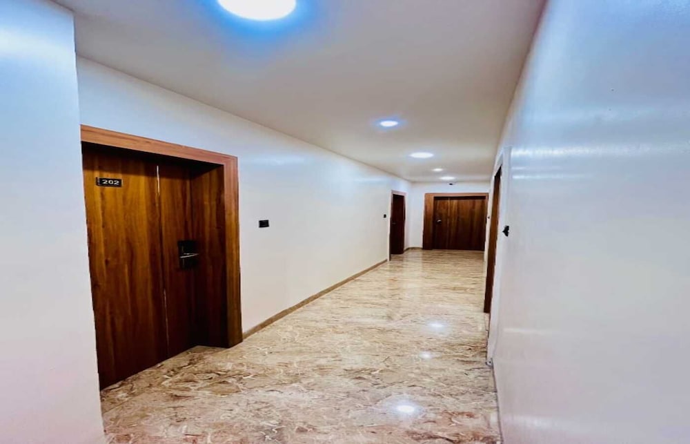 HR Premium Stay — Indore — photo 3