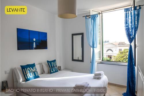 Stazione Piazza Principe Affittacamere a Due Passi Da Treno E Crociere in Genoa, Italy