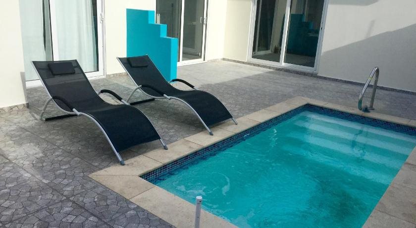 E Cas di Zoe — hotel near Queen Beatrix International Airport