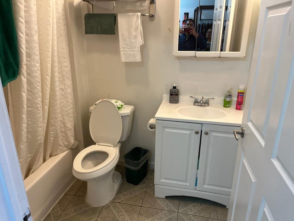 OYO Garden Inn and Suites Pearsall I 35 East - photo 25