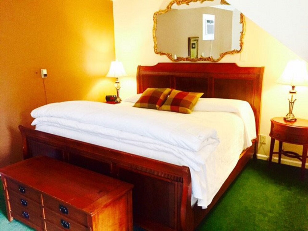 Morehead Inn - photo 27