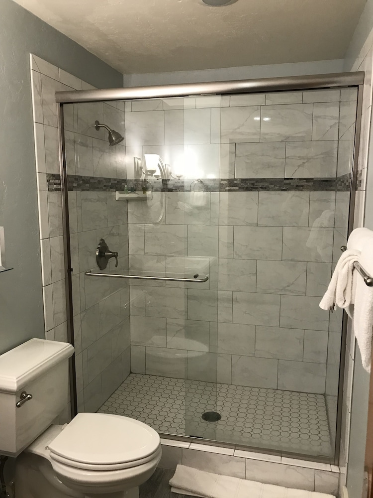 Hotel Sutter - photo 48