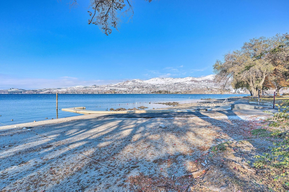 Steps to Lake Chelan Condo with Resort Amenities - photo 18