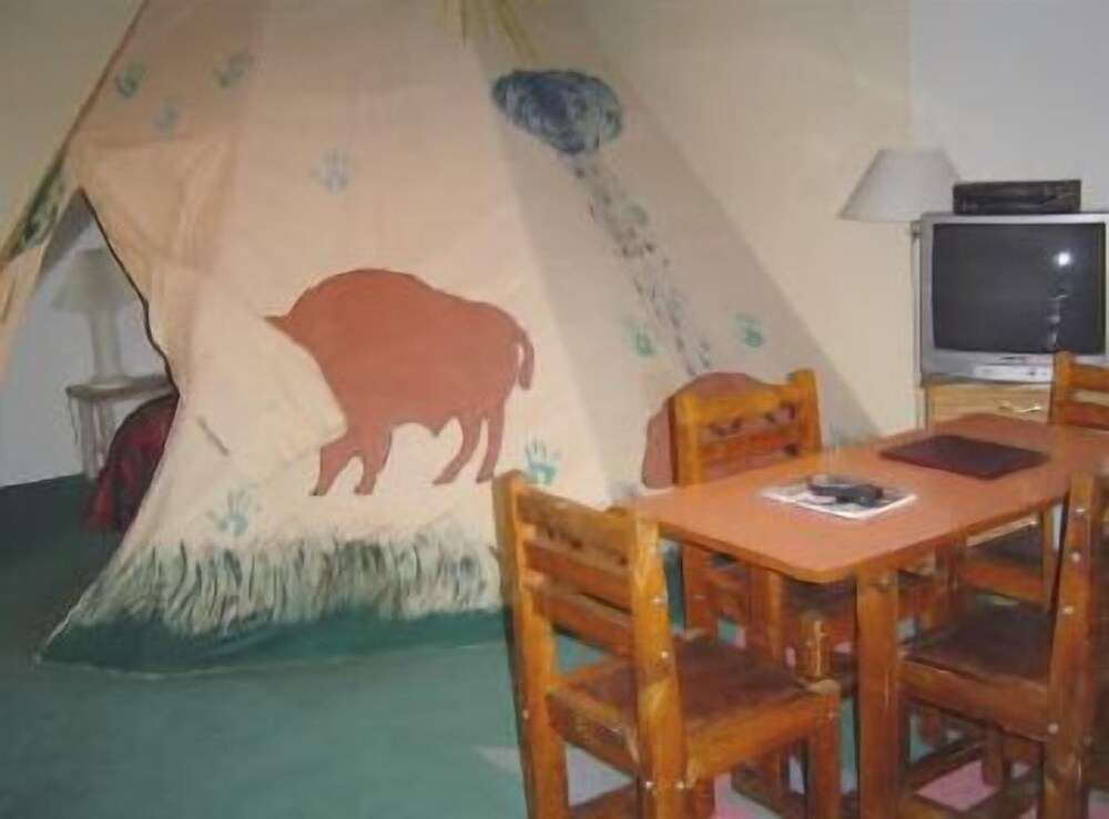 Glacier Gateway Inn Cut Bank - photo 13