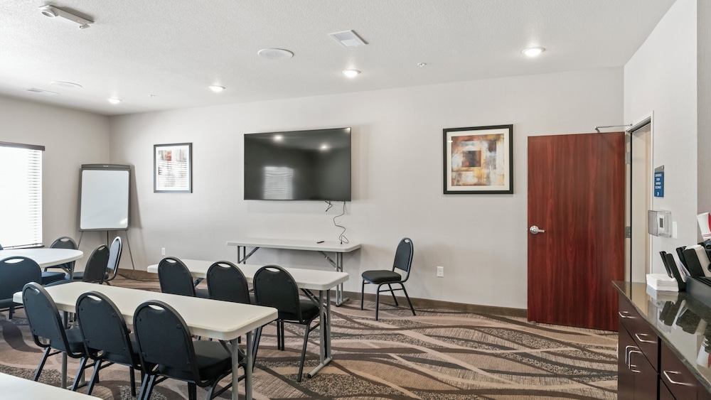 Cobblestone Inn & Suites Julesburg - photo 71