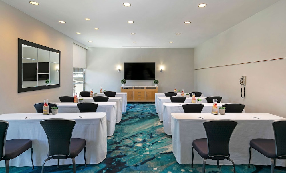 Belamar Hotel Manhattan Beach Tapestry Collection by Hilton - photo 41