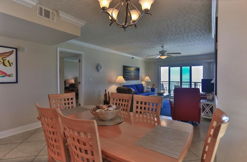 Destin Towers 143 Beach Front 2BR - photo 14