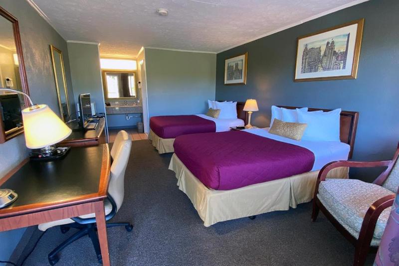 Lake Logan Inn - photo 22