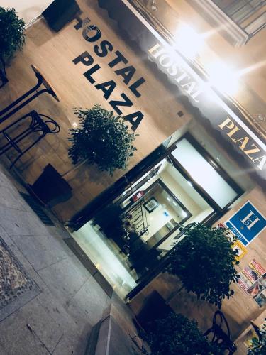 Hostal Plaza — Marmolejo — photo 4