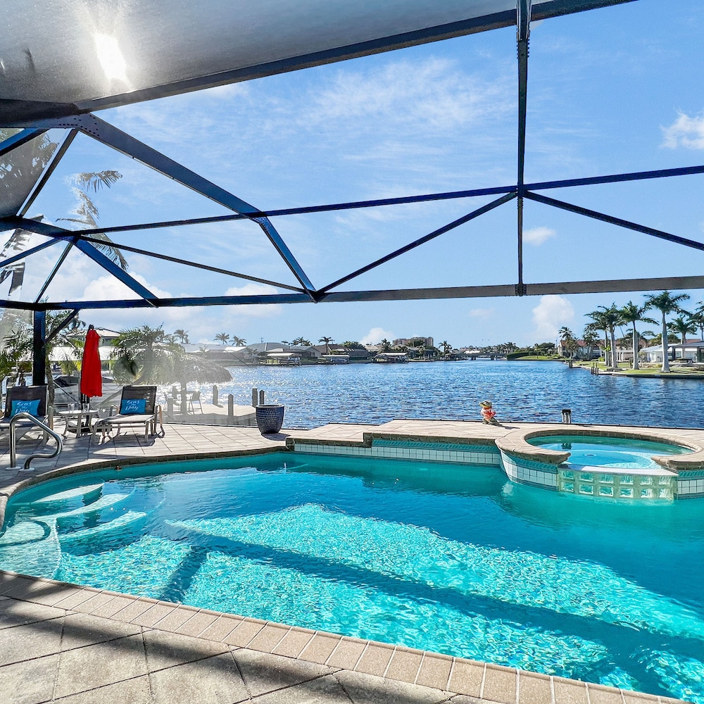 Rosegarden Poolspa And Perfect Water View - photo 11