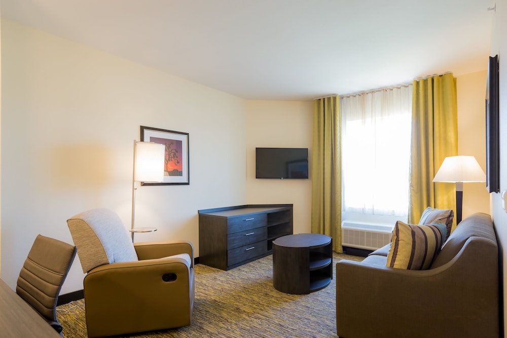 Candlewood Suites Buda Austin SW by IHG - photo 8