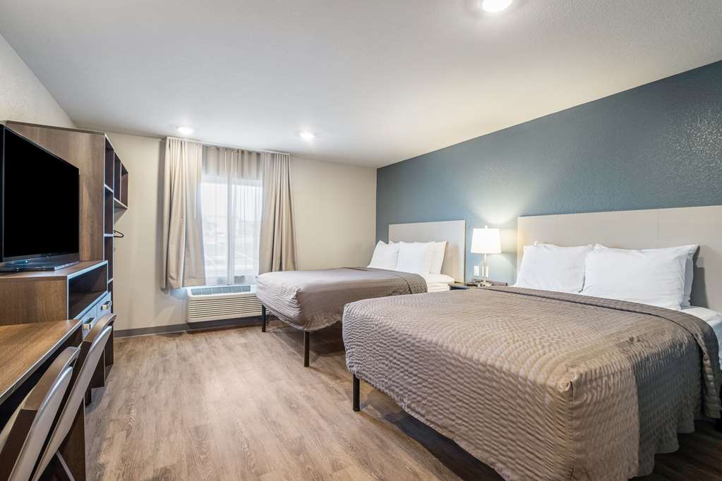 WoodSpring Suites Colton - photo 20