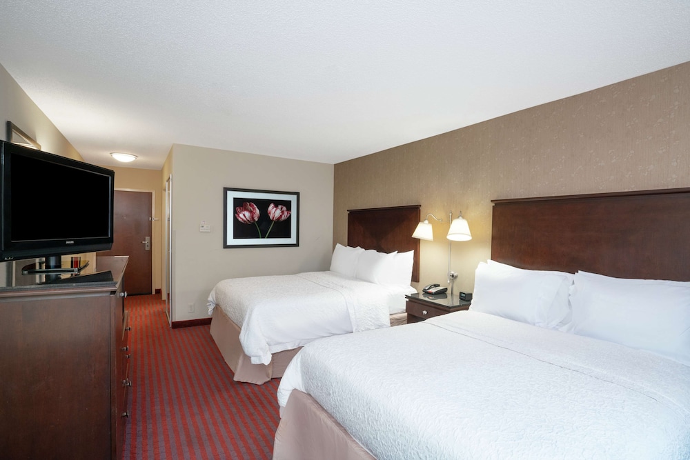 Hampton Inn Richmond Airport - photo 13