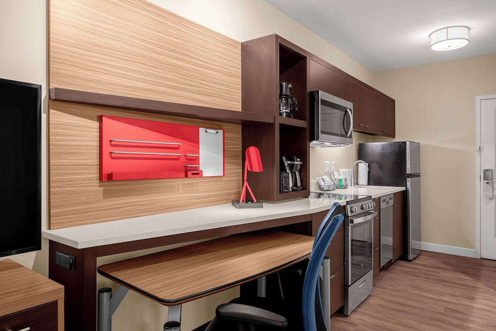 TownePlace Suites by Marriott Cincinnati Fairfield - photo 8