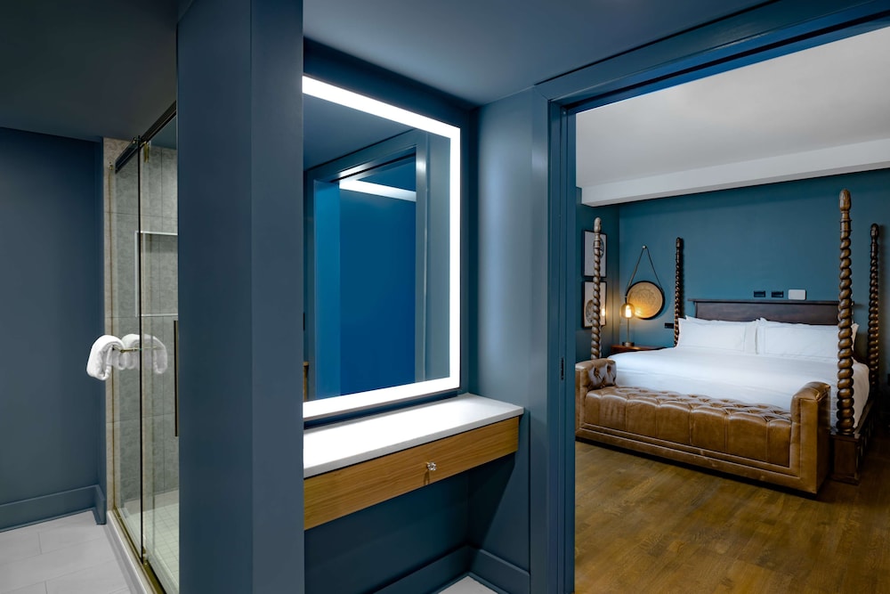 Hotel Fort Des Moines Curio Collection by Hilton - photo 34