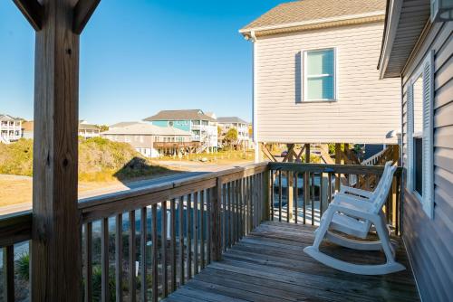 Heather Leigh by Oak Island Accommodations - photo 19