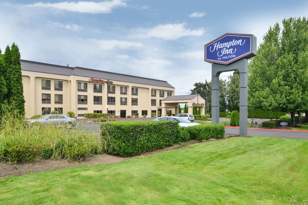 Hampton Inn Portland East - photo 48