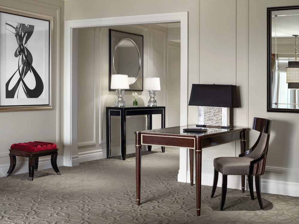 The Palazzo Prestige Club Lounge - photo 11