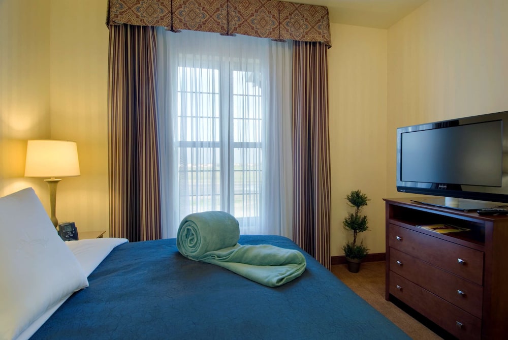 Homewood Suites By Hilton Sacramento Airport Natomas - photo 6
