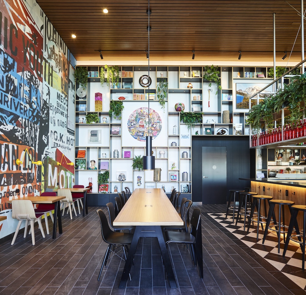 citizenM Seattle Pioneer Square - photo 38