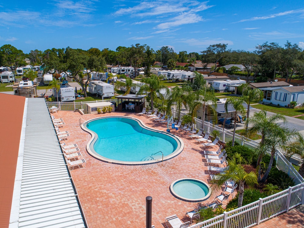 Sun Retreats Daytona Beach — hotel in Port Orange