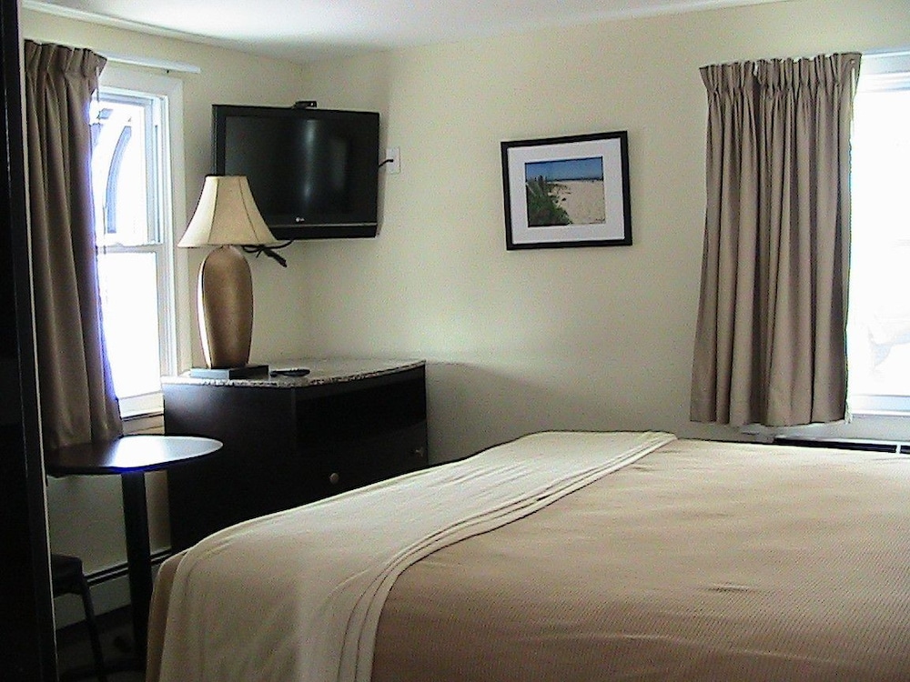 Shore Point Motel - photo 11