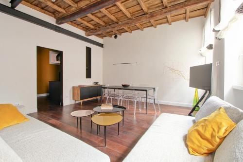 CoroCoro114 Comfort ed Eleganza — 4-Star Luxury Hotel in Rome, Italy