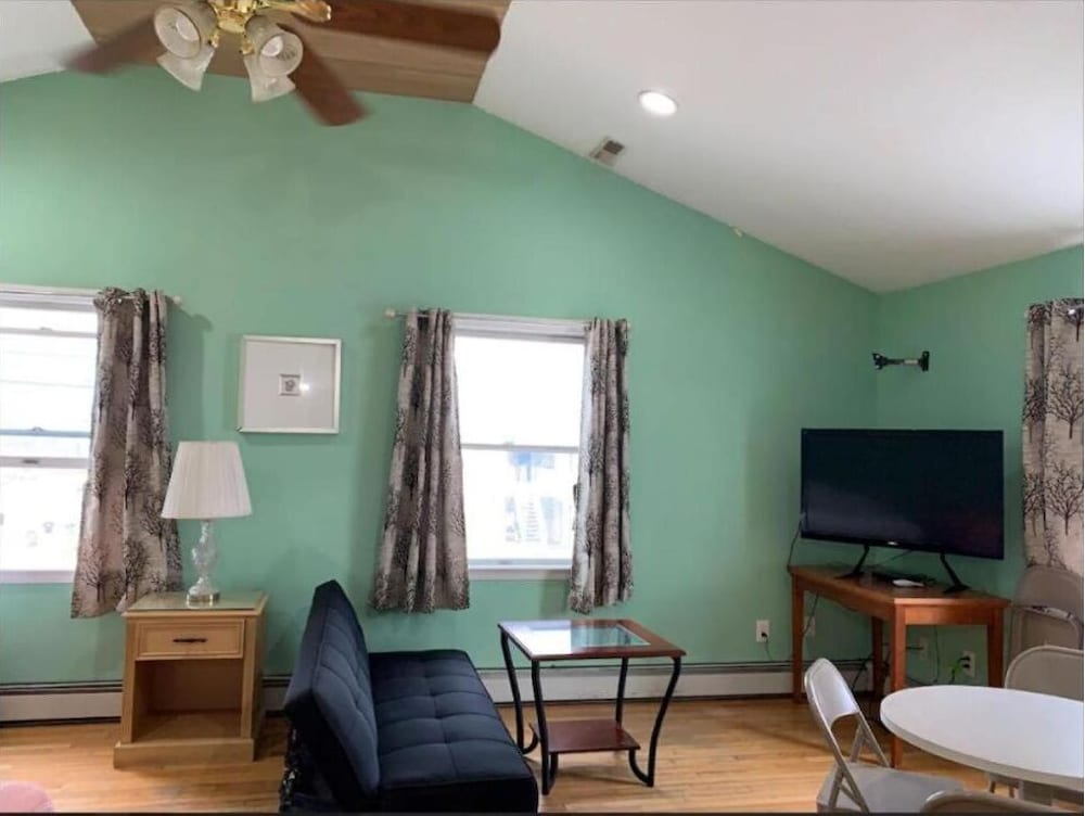Sunshine Motel - photo 25