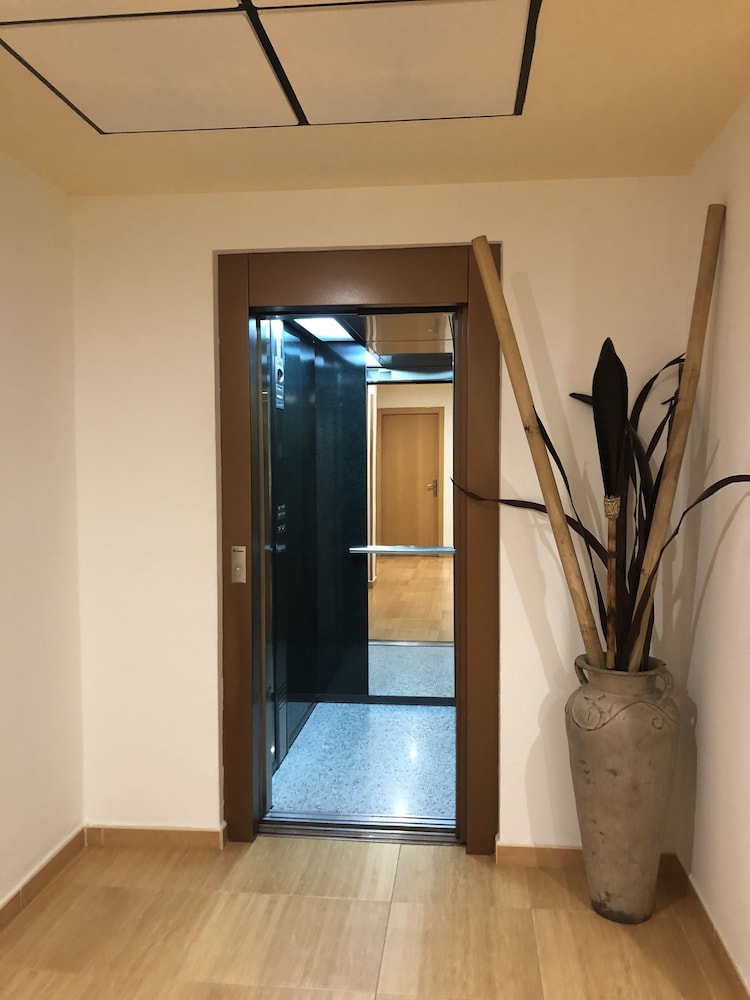 Hotel Montesol — hotel in Coria