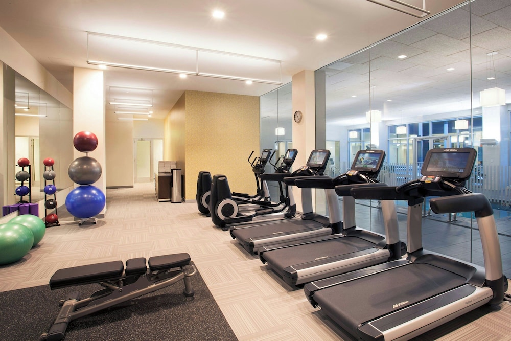 Element by Marriott Boston Seaport District - photo 22