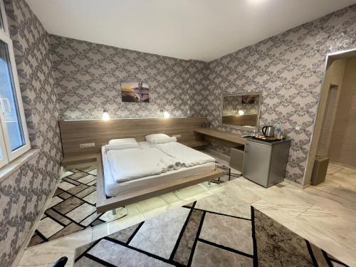 De Luxe Studio Burgas City Center in Burgas, Bulgaria