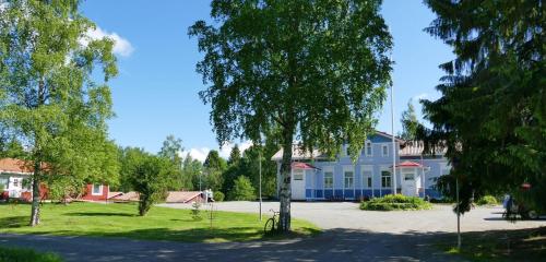 Rajaniemen Pappila — hotel in Virrat