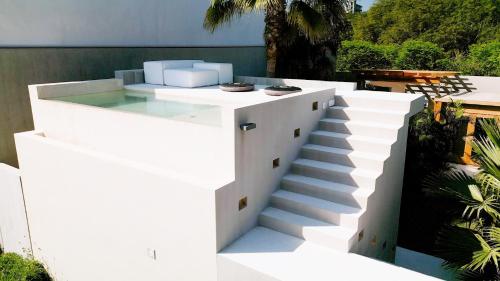 New Luxury Villa Ocean View Oxygen Pool CASA SANA — 5-Star Luxury Hotel in Puerto Escondido, Mexico
