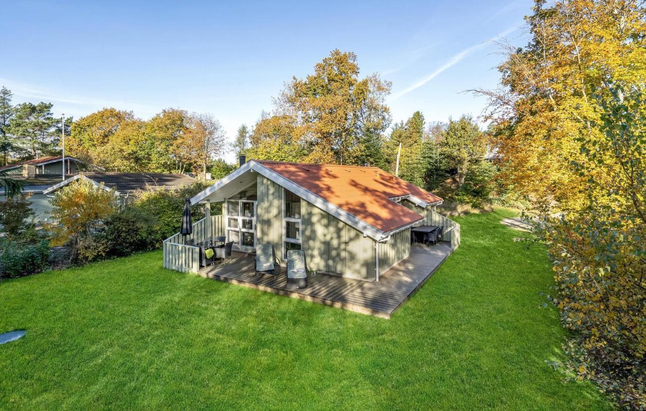 Amazing Home In Hadsund With Kitchen — 4-Star Luxury Hotel in Hadsund, Denmark