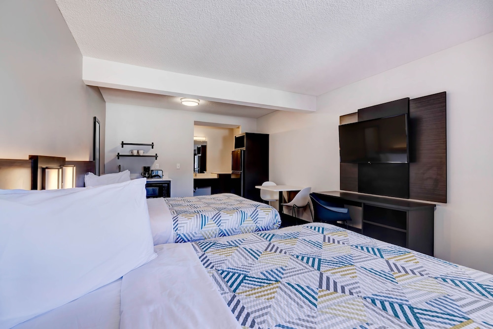 Studio6 Rock Springs WY Flaming Gorge - photo 11