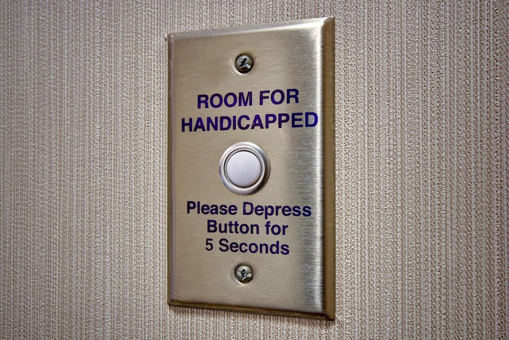 Hampton Inn & Suites Alexandria Old Town Area South - photo 24
