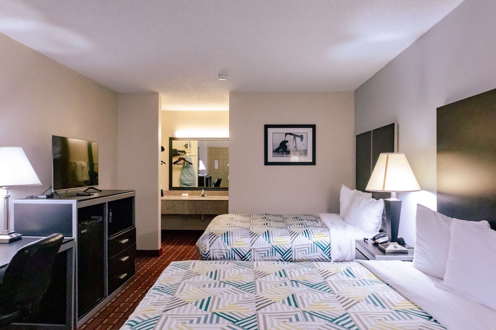 Motel 6 Nacogdoches TX - photo 16