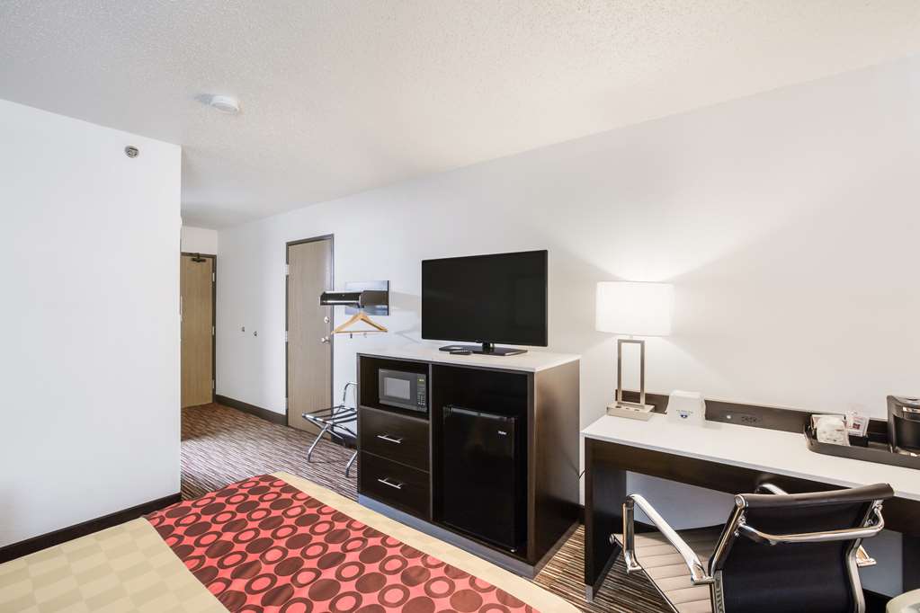 Americas Best Value Inn Charlotte MI - photo 10
