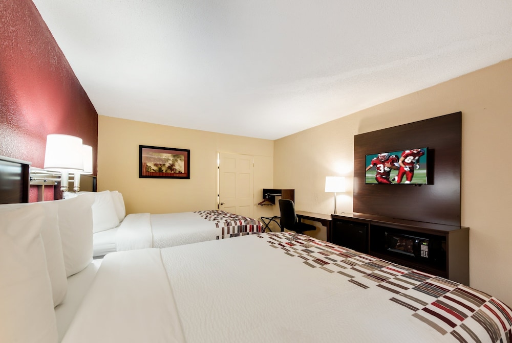 Red Roof Inn Marion IN - photo 19