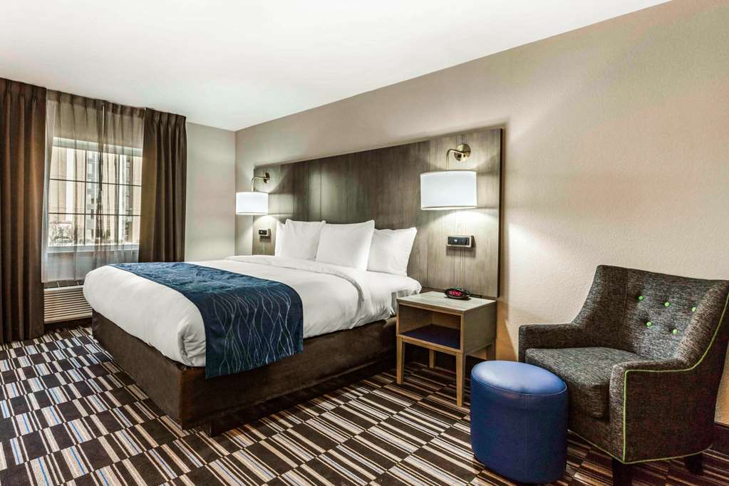 Comfort Inn Memphis Airport West - photo 17