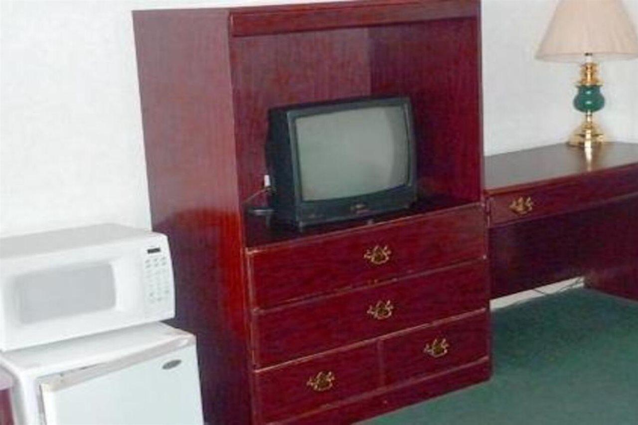 Pottsville Motor Inn - photo 12