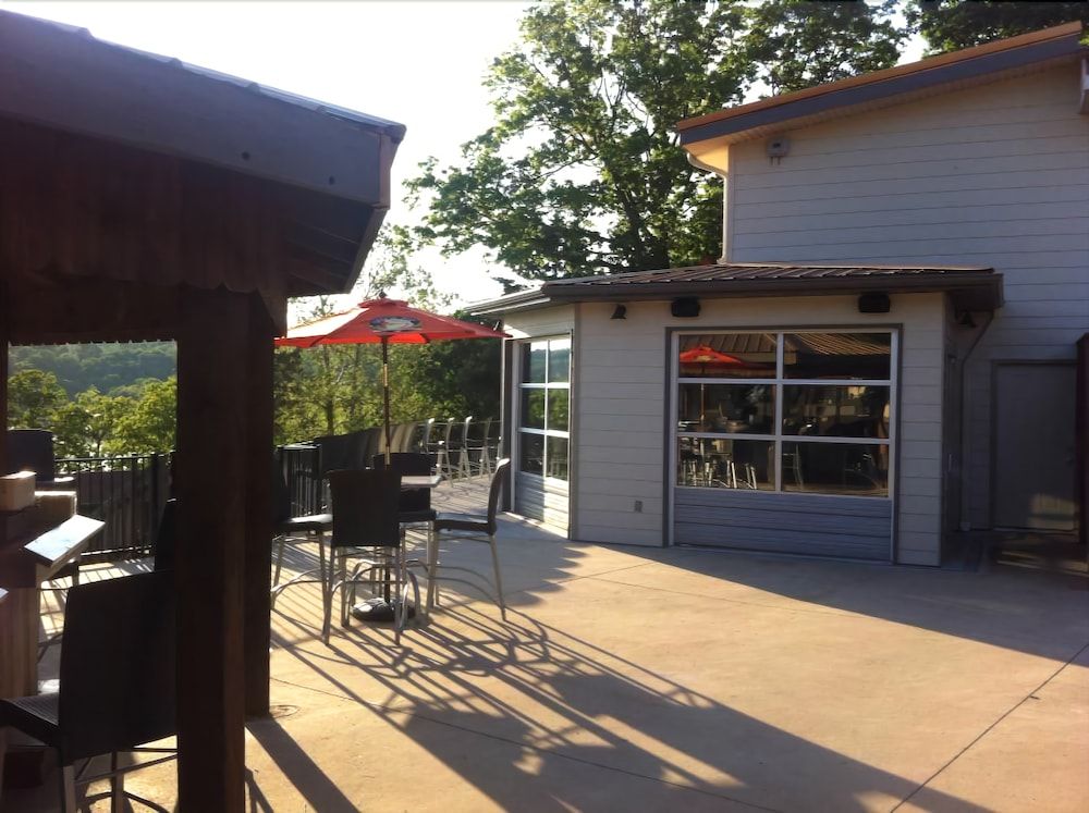 Table Rock Resorts At The Rocks Resort - photo 14