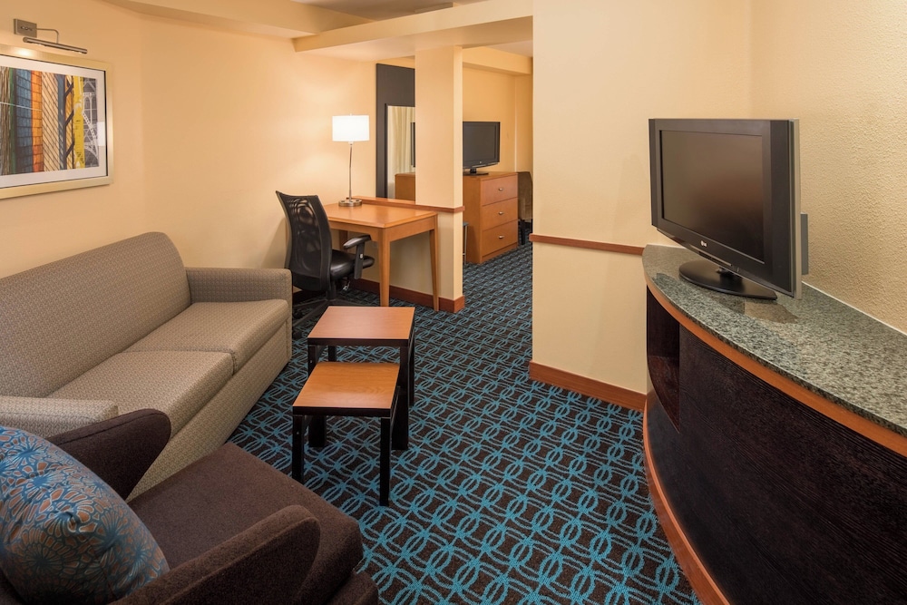 Fairfield Inn & Suites by Marriott Portland North - photo 8
