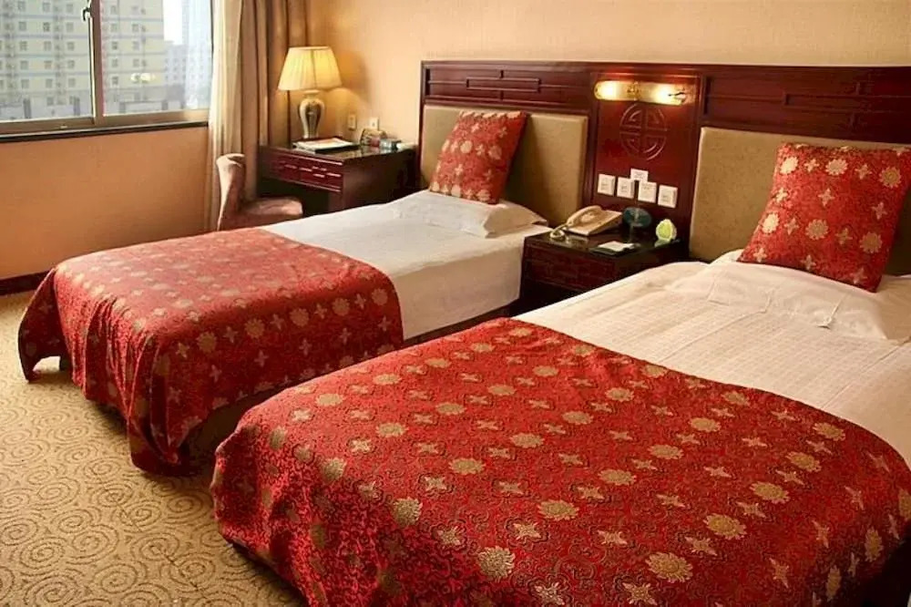 Ying Cheng Xin Di Hotel Zhengzhou — 4-Star Luxury Hotel in Zhengzhou, People's Republic of China