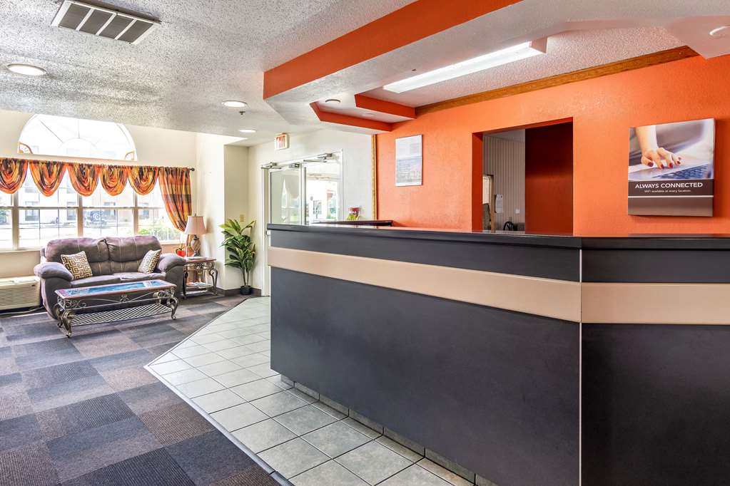 Motel 6 Chattanooga Downtown - photo 25